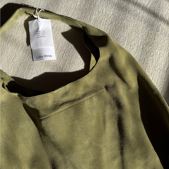 & Other Stories Large Suede Tote Bag in Green - Picture 12 of 13